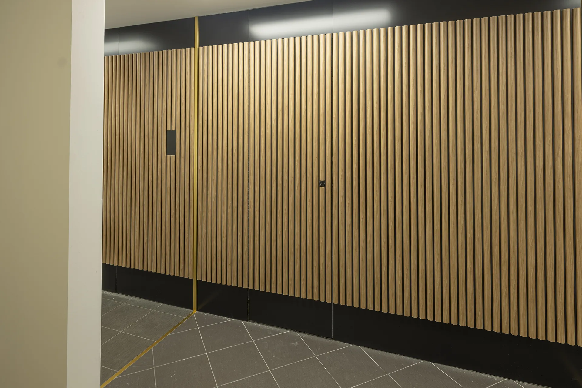 ST FRANCIS XAVIER COLLEGUE | TOILET BLOCK